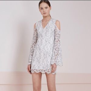 Keepsake Porcelain Lace cold shoulder dress XS NWT